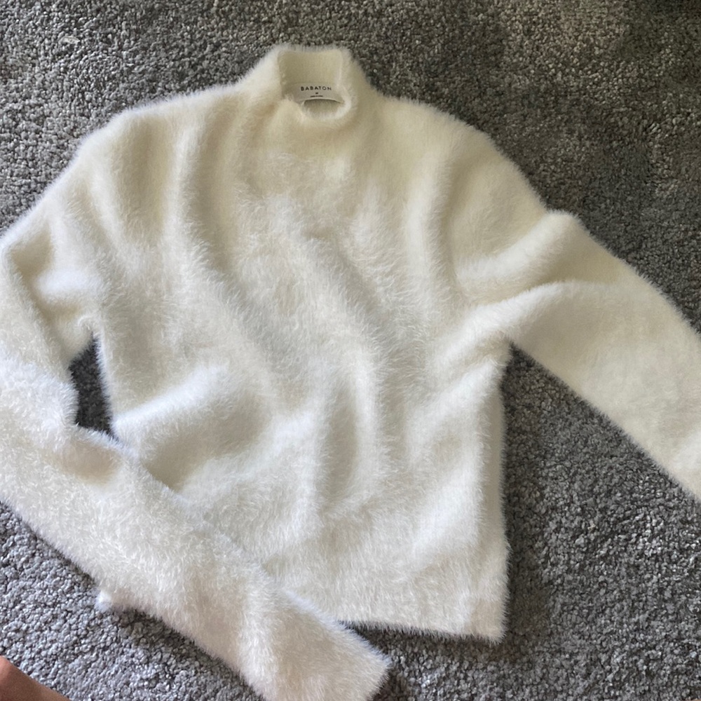 Aritzia white mock neck fitted sweater